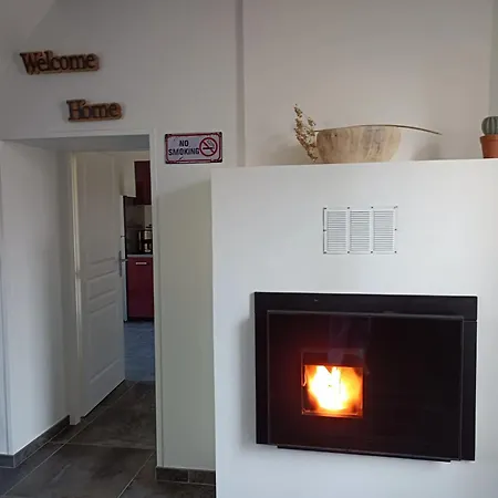 펜션 Charmante Maison A Avec Jacuzzi Souvigny
