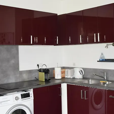 Charmante Maison A Avec Jacuzzi Souvigny