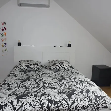 Charmante Maison A Avec Jacuzzi 펜션 Souvigny